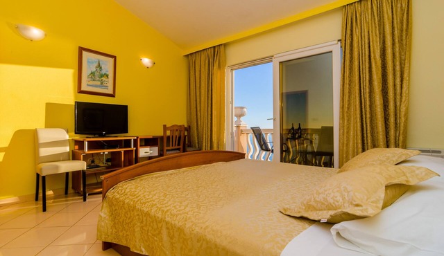 Pansion Villa Antonio - Two Bedroom Suite Family 22