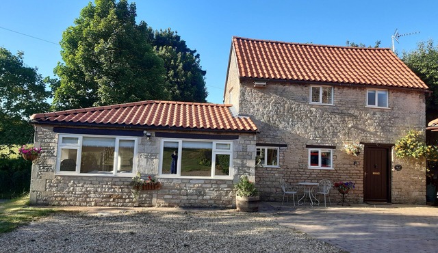 Pantiles Cottage in Rutland, the heart of England. Self catering, sleeps 4.