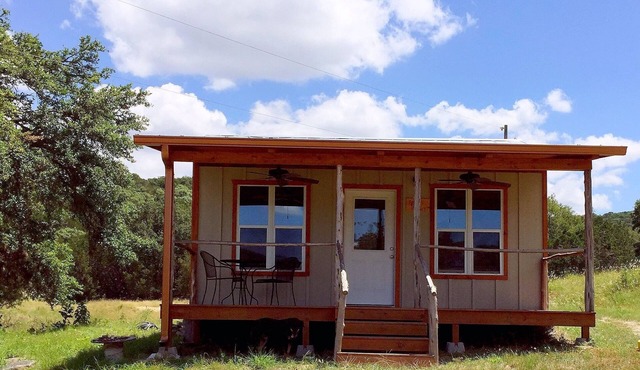 Papa's Palace at Stacy Ranch, cabin on 120 acres between Ingram & Hunt, TX