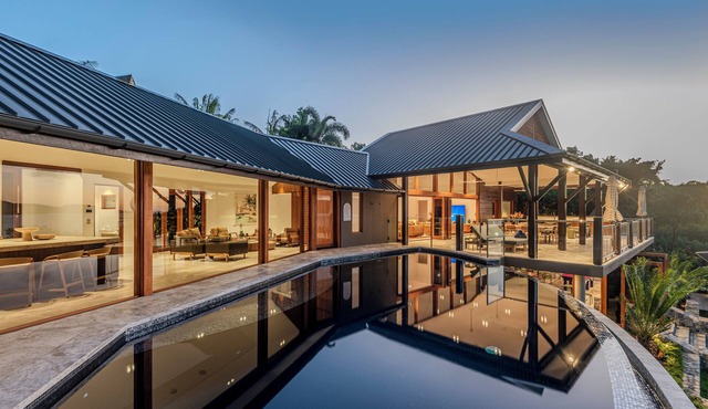 Papillon, Papillon on Hamilton Island