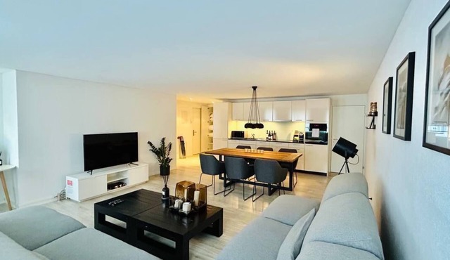 Paradeplatz/In Gassen Apartment by Airhome