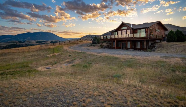 Paradise 101 | 4 Bed, 3 Bath