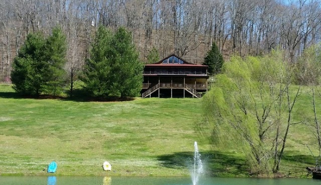 Paradise -125 Acre getawaynExclusive use and privacy for you and your family.