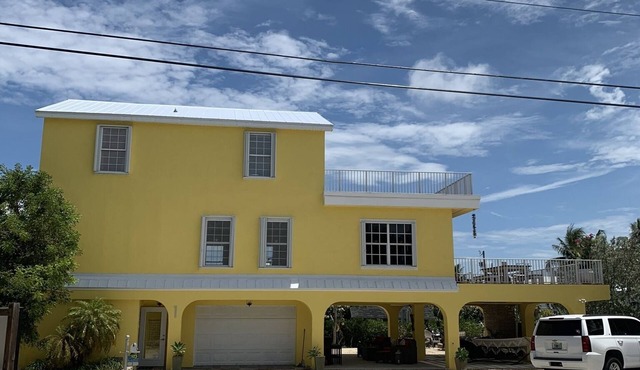 Paradise awaits. Spacious Key Largo private home In gated community