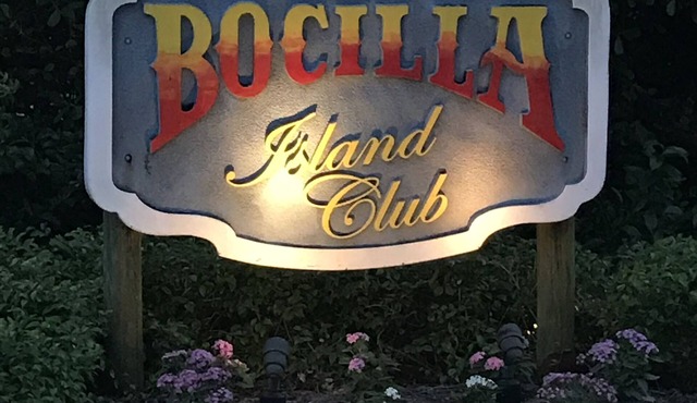 Paradise awaits you at the Bocilla Island Club on Pine Island Florida.