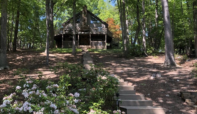 Paradise Found at Smith Mountain Lake
