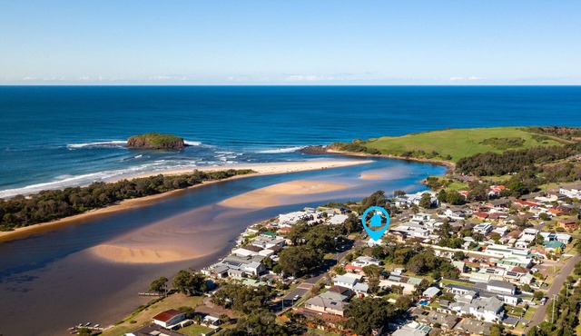 PARADISE FOUND! Perfectly located to feel the Minnamurra magic✨