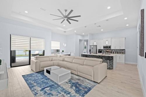 Paradise Home Florida LLC