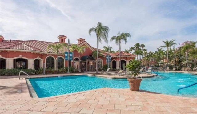 PARADISE IN CLEARWATER 5 STAR GATED 2BED/2BATH