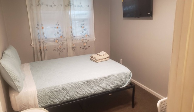 Paradise Inn by the Airport