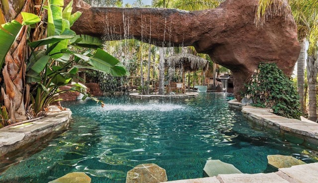 Paradise Lagoon Resort Style Pool Getaway