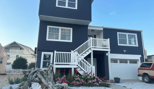 Paradise on Pelican Island 4 bed 3 bath, dog ok