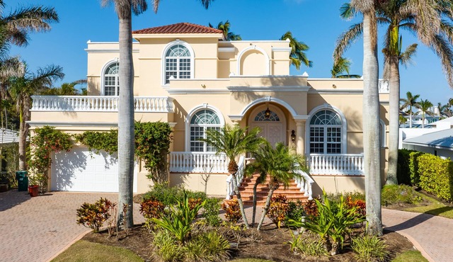 Paradise Palms, Enjoy Serenity by the Sea