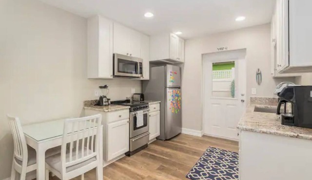 Paradise Palms Stunning Efficiency103 w/private patio