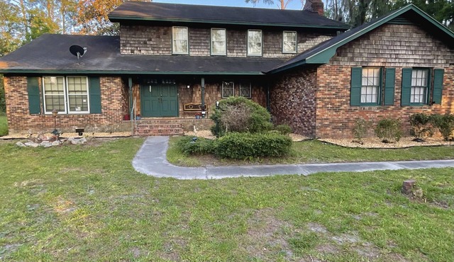 Paradise Pines - Family friendly retreat with Arcade Room!