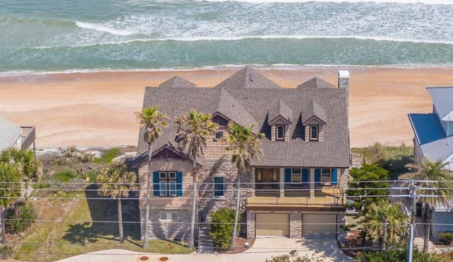 PARADISE POINT- luxury BEACHFRONT, 6 bedroom, 5 1/2 bath