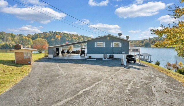Paradise Point - Lakefront Home with Private Dock!