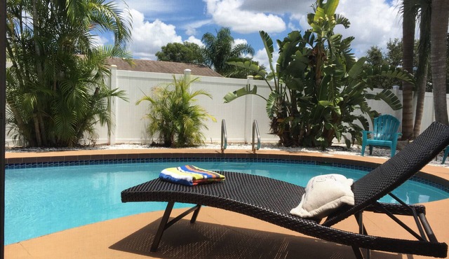 Paradise Retreat with HEATED POOL- Need We Say More