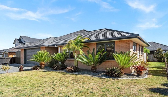 Paradise Shores Ruakaka Beach 600m Walk to the Beach