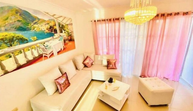 Paradise V of Eden Huge 3 bed apt