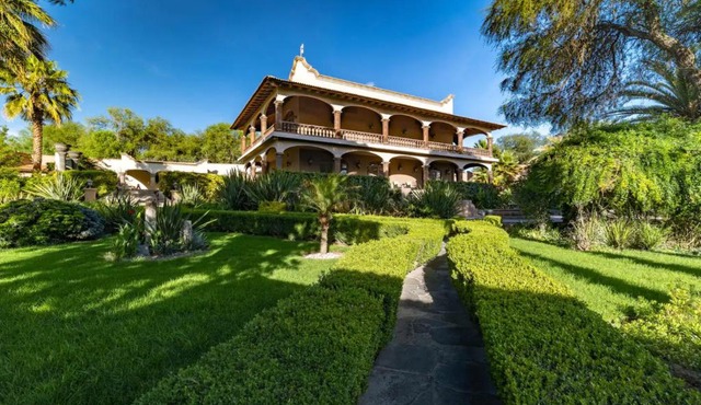 Paradisiaca Casa Las Palmas con Alberca Climatizada 5 suites
