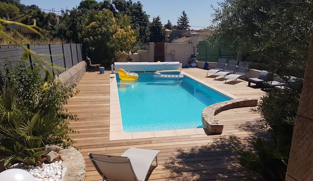 PARADIZ'HOTES whole house 12 pers with heated pool