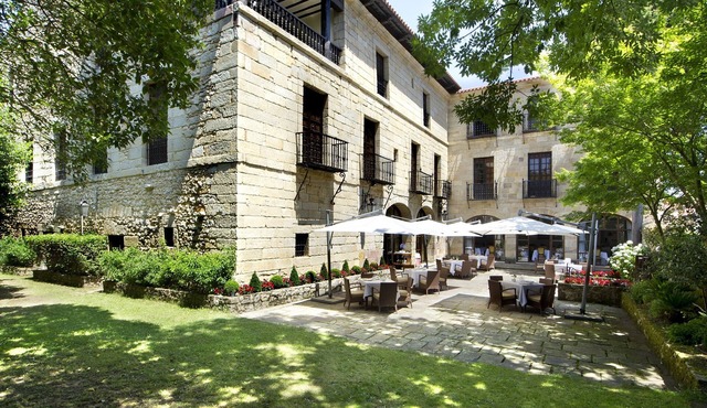 Parador De Santillana De Gil Blas