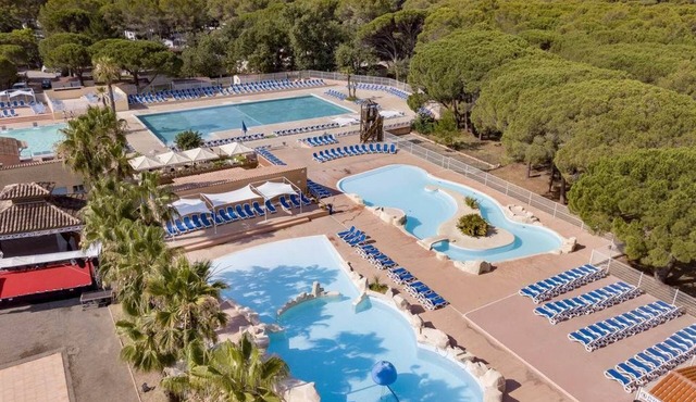 Parc Saint James Oasis Village