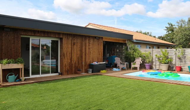 Parempuyre, at the Gates of the Médoc