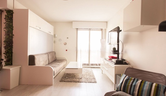 Paris à Portée de Main