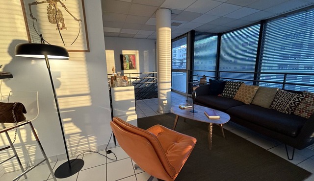 PARIS 12ème - 110 m² apartment on 2 levels near ARENA BERCY