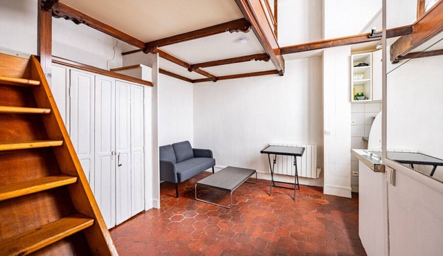 Paris 3eme - Arts et Métiers - Studio Mezzanine