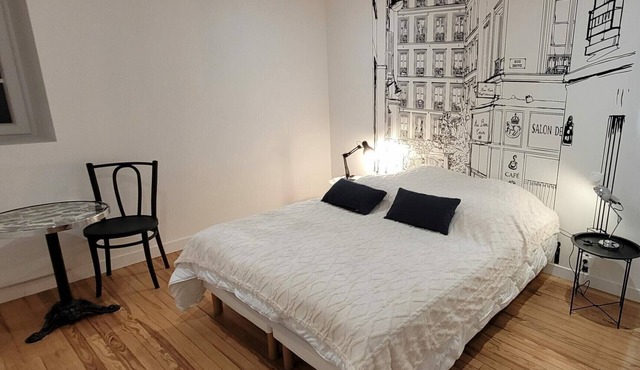 Paris Room – Artistic Nostalgia