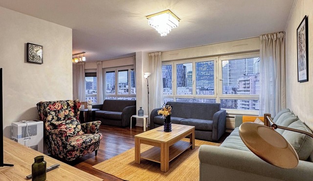 Paris View & Direct Access – Apartment 10 people