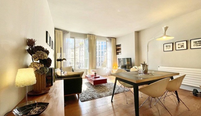 Parisian Home | 1 room | Montorgueil