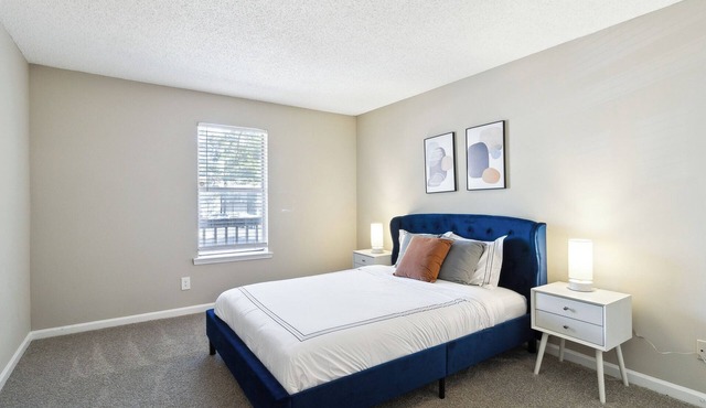 Park at London T2 Spacious 2 Bed 2 Bath