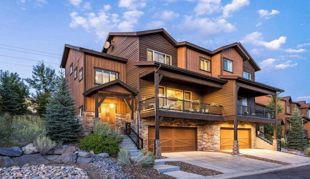 Park City Hideout: Luxury Escape with Mountain and Water Views!