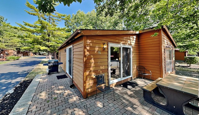 Park Easy—2 Spots Ready | 8 ppl | IC51