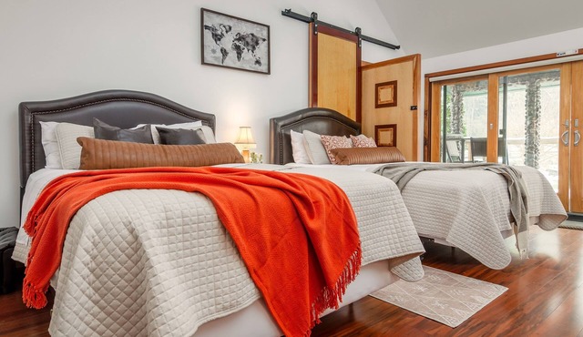 Park & Parlour Suites at New Park