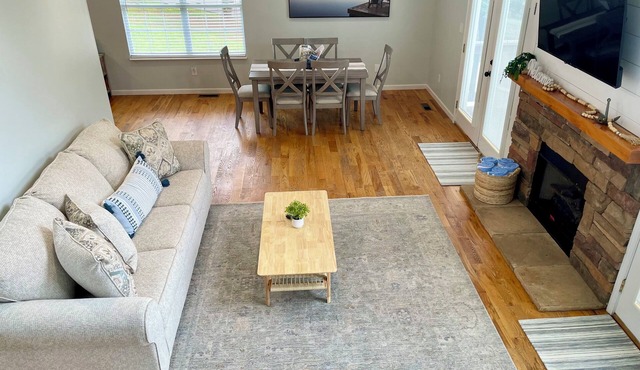 Park Place Retreat at Norris Lake close to boat launch and lakefront park