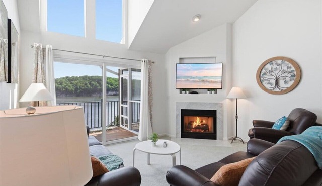 Park Place Villa|Seasonal Pool|LakeView|Gym