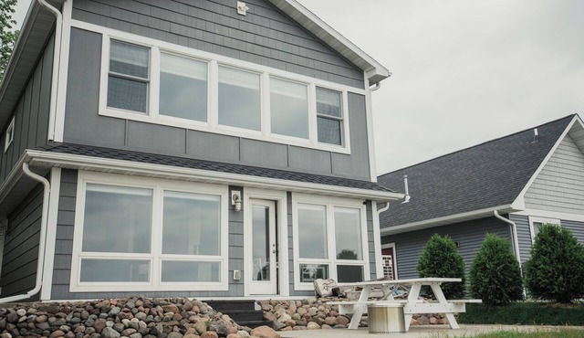 Park Point Oasis | On Lake Superior | Duluth