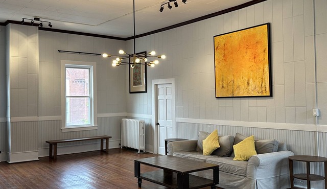 Park Street Penthouse Apartment