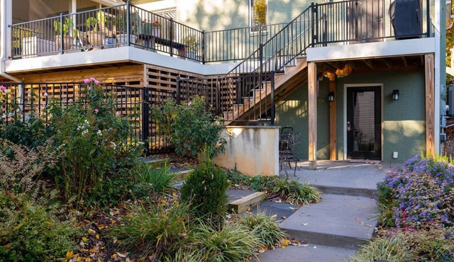 Park Street Retreat: Apartment | Ideal Extended Stay Min. Dtwn