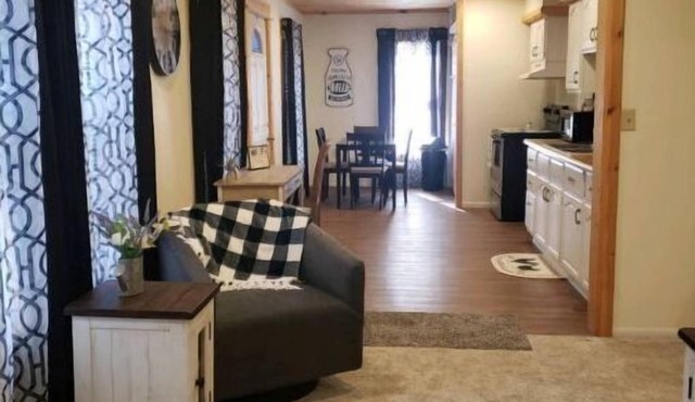 Park View Place 4 Blocks From the World's Biggest