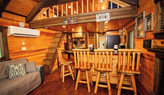 Parker Creek Bend Cabins