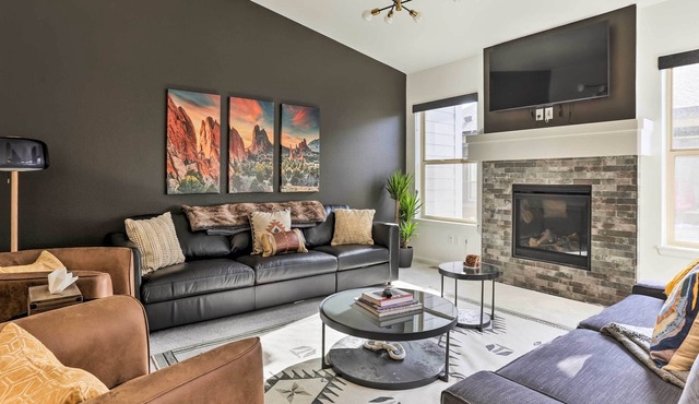 Parker Townhome w/ Fireplace & Basement Bar!