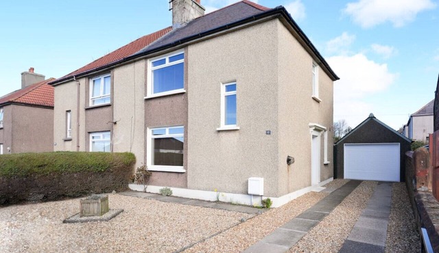 Parkhouse Villa in Ardrossan