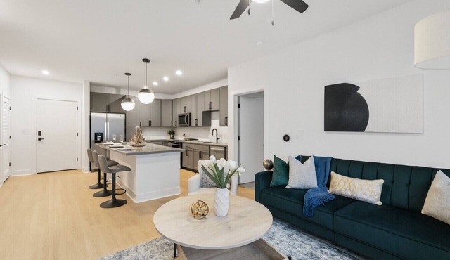 Parkside Chic 2BR Near Regions Field + Park