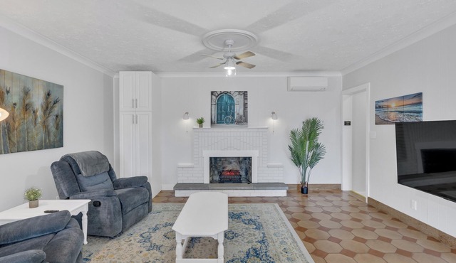 Parkside Flat #5 - Seacliff Beach Suites